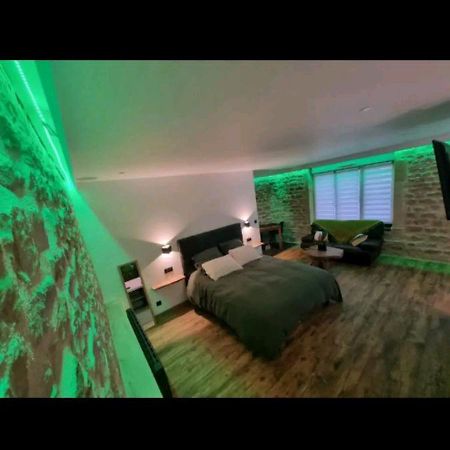 Romantique Room Charleville-Mézières エクステリア 写真