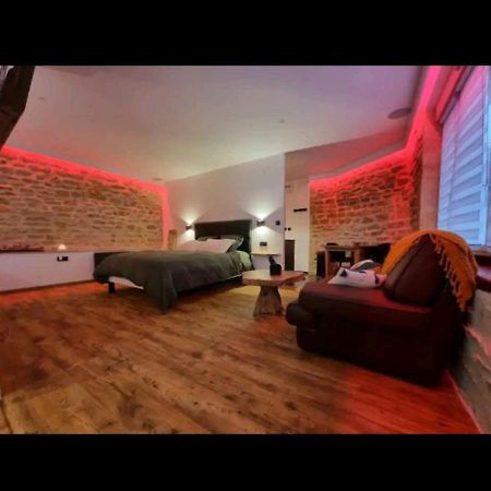 Romantique Room Charleville-Mézières エクステリア 写真
